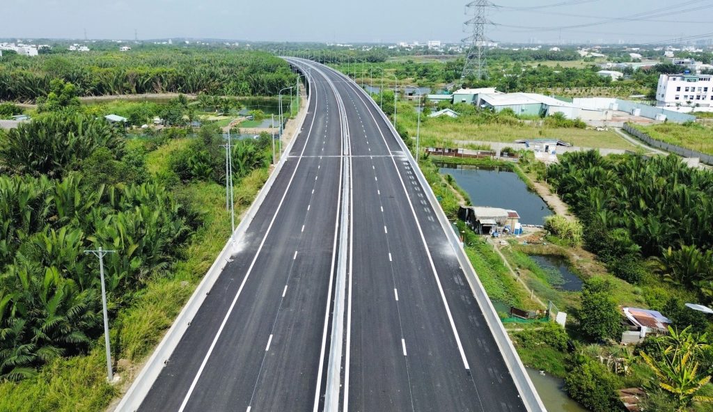 Cao tốc Bến Lức - Long Thành