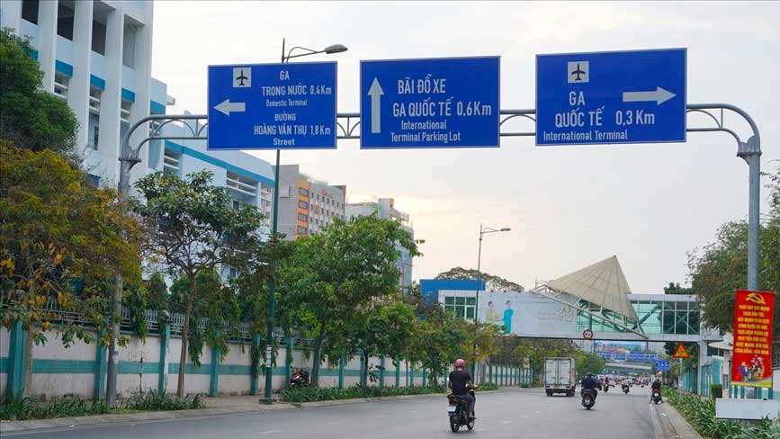 Từ Thủ Đức vào sân bay Tân Sơn Nhất