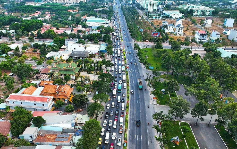 Quốc lộ 51 - Cung đường đi Vũng Tàu bằng xe máy, oto